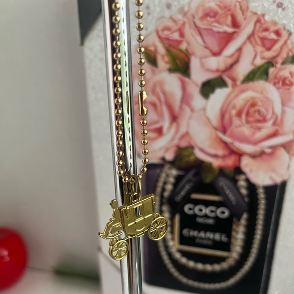 Coach Vintage Horse & Carriage Brass Charm Hang Tag - Picture 4 of 8